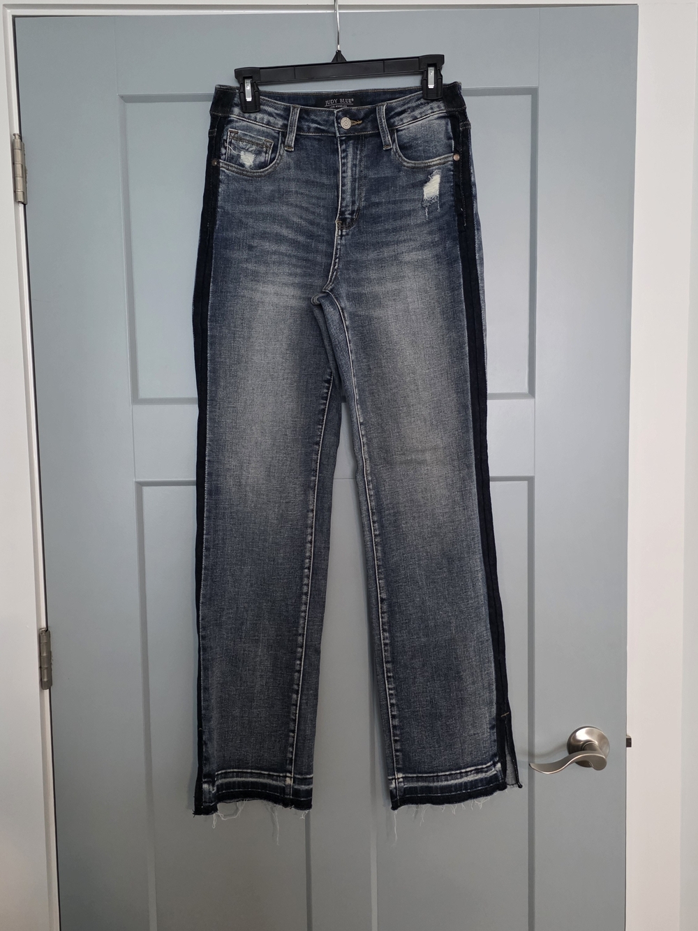 Judy Blue High Waist Side Seam Straight Leg Distressed Tuxedo Stripe Jeans 5/27